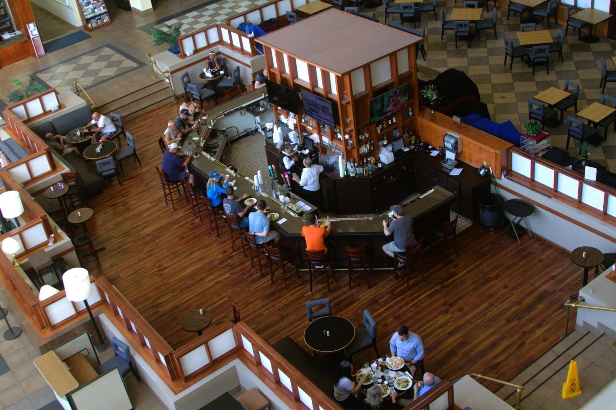 Atrium And Dfw Airport Hotel 3*