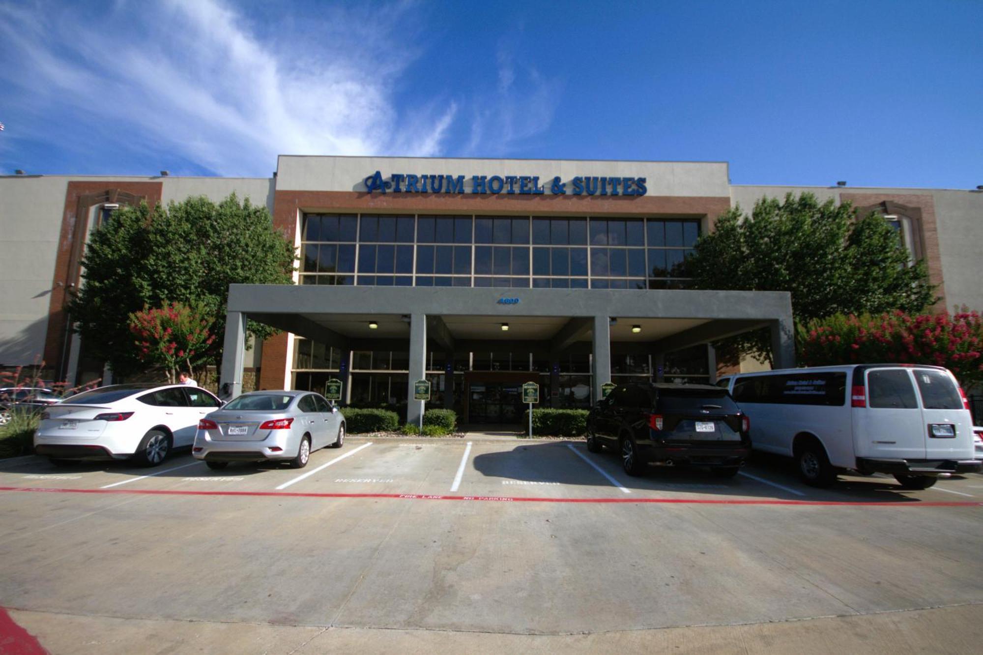 Atrium And Dfw Airport Irving